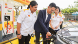 Shell launches Singapore’s first EV charger at service stations