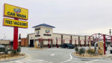 USA: ZIPS Car Wash opens two new centres