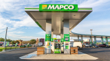 MAPCO unveils Nashville flagship store with community donation