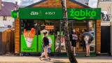 Żabka Group opens 90 seasonal stores at tourist destinations