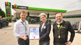 HEM sets new world record for daily car washes