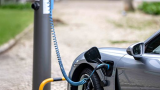 Galp turns street lights into electric vehicle chargers