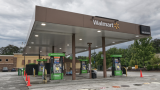 Walmart expands fueling services with 400th station