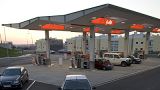 Portugal’s Galp says mid distillates made up 46% of total production; number of active stations at 1,449