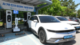 Hyundai pilots AI EV charging robot at airport station