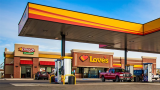 Love’s launches preorder service at all Carl’s Jr. locations in the U.S.