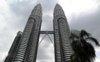 Malaysia: Petronas to open 15 servos in 2016