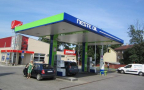 Neste's profit from oil and renewable products almost on par