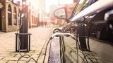 “Petrol stations are not the ideal place for multiple rapid chargers” Interview with Quentin Willson 