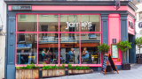 UK: Jamie Oliver receives backlash for £5 million deal with Shell 