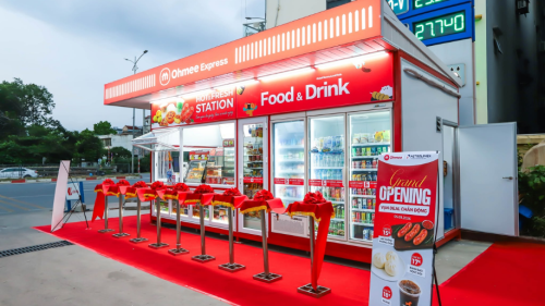 Petrolimex, Ohmee debut convenience stores at Hanoi stations